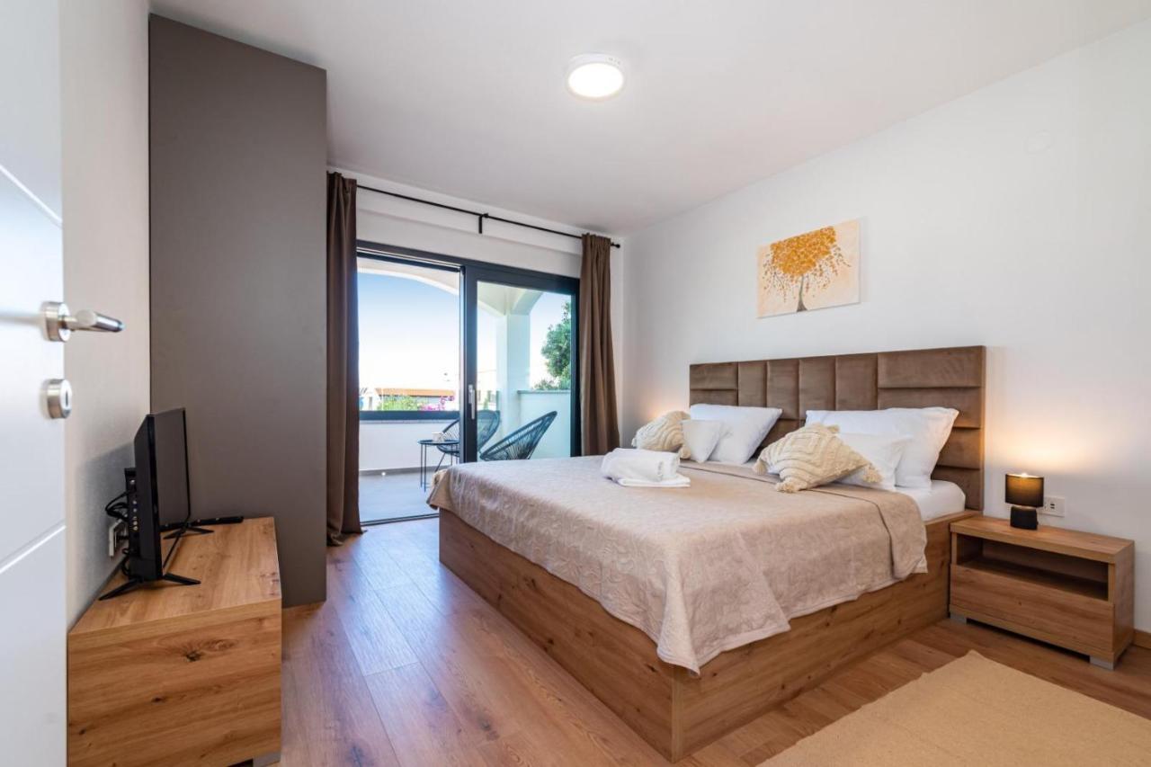 Villa Marta Mandre Eksteriør billede